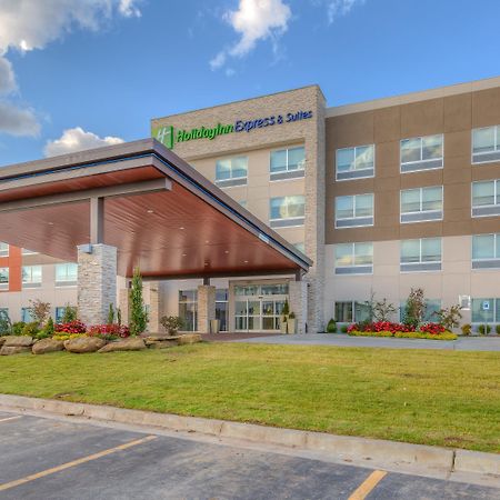 Holiday Inn Express & Suites Tulsa Midtown By Ihg מראה חיצוני תמונה