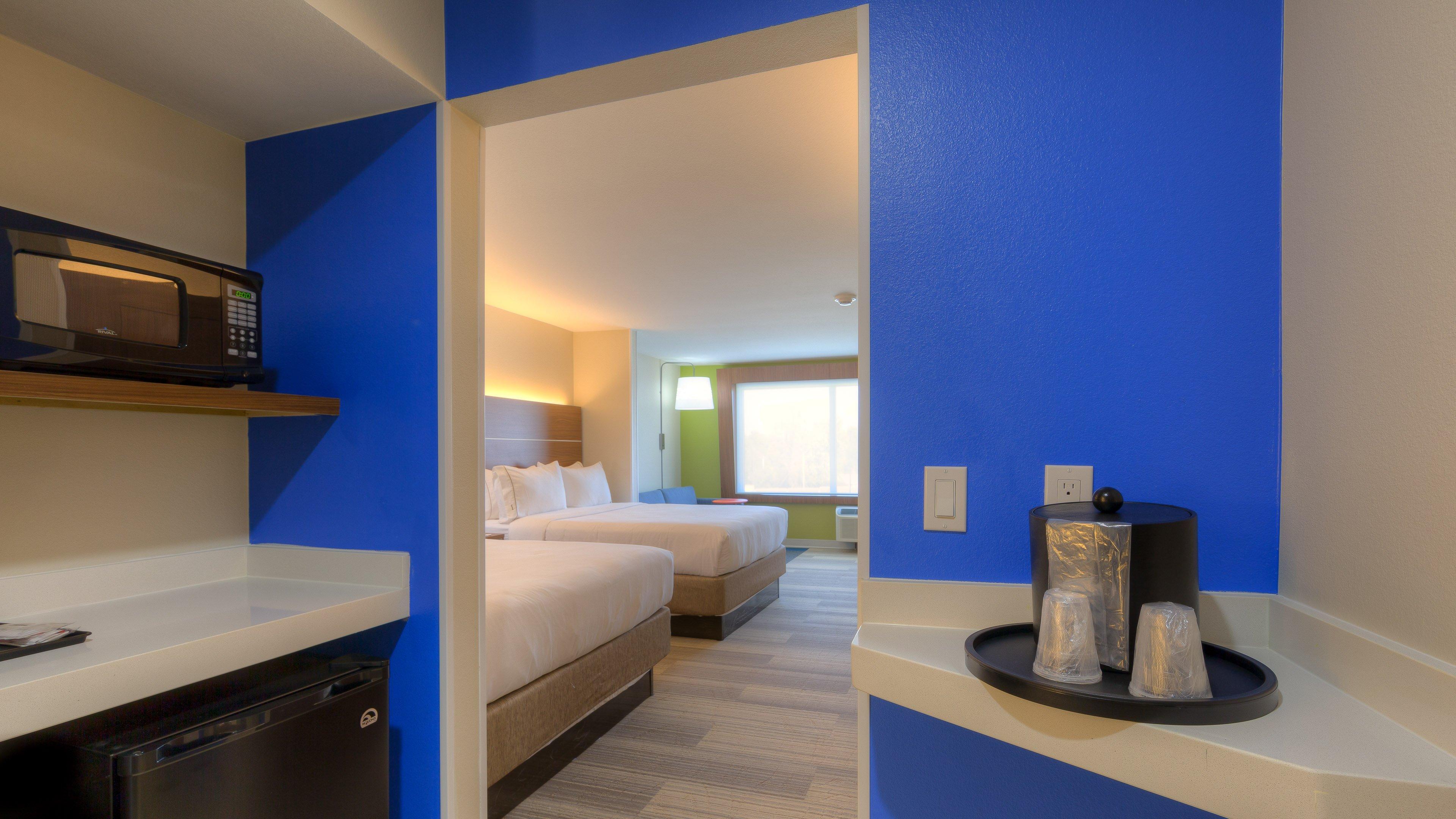 Holiday Inn Express & Suites Tulsa Midtown By Ihg מראה חיצוני תמונה