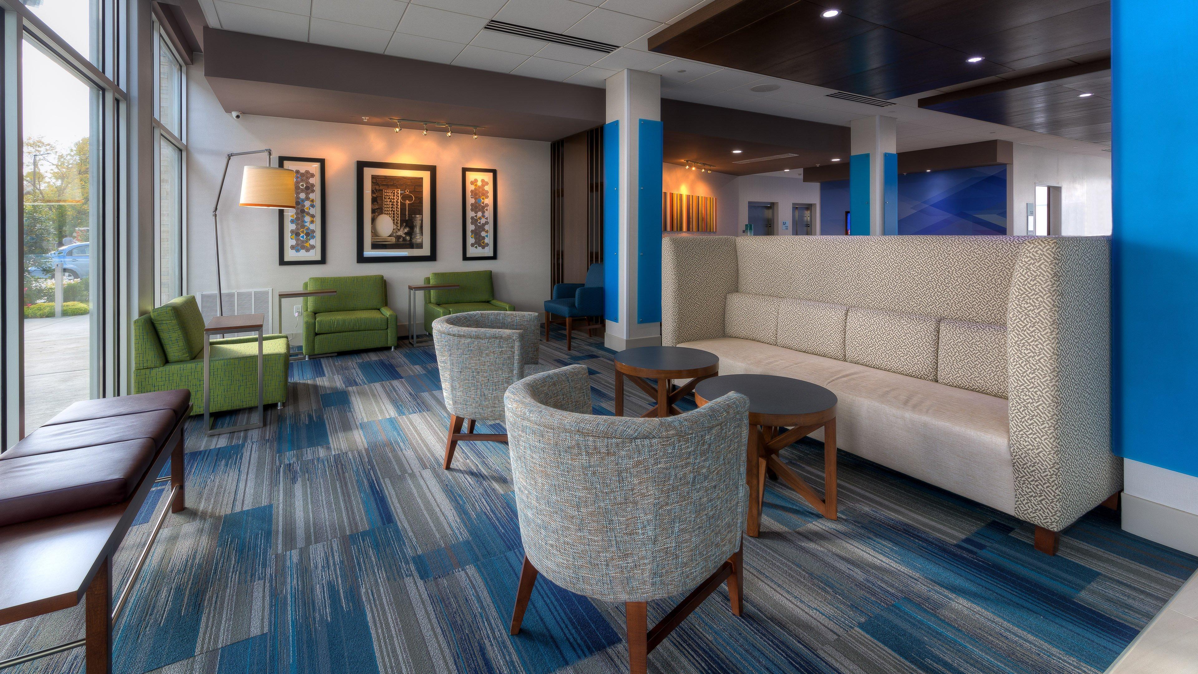 Holiday Inn Express & Suites Tulsa Midtown By Ihg מראה חיצוני תמונה